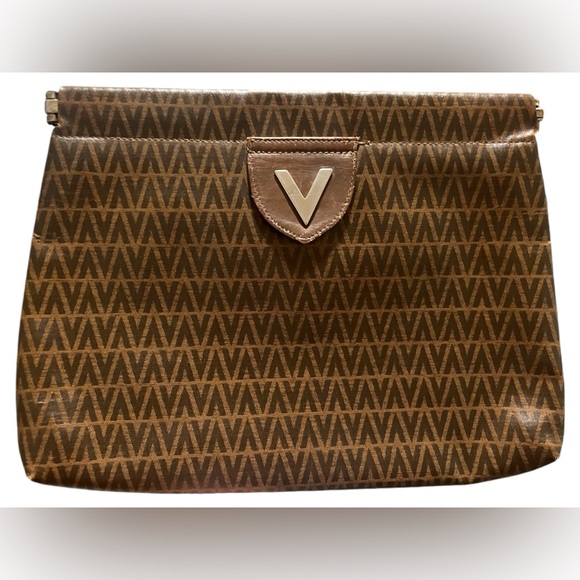 Mario Valentino Vintage Brown leather Monogramed V Clutch🔥 totally ‘80s😎 - Picture 1 of 9